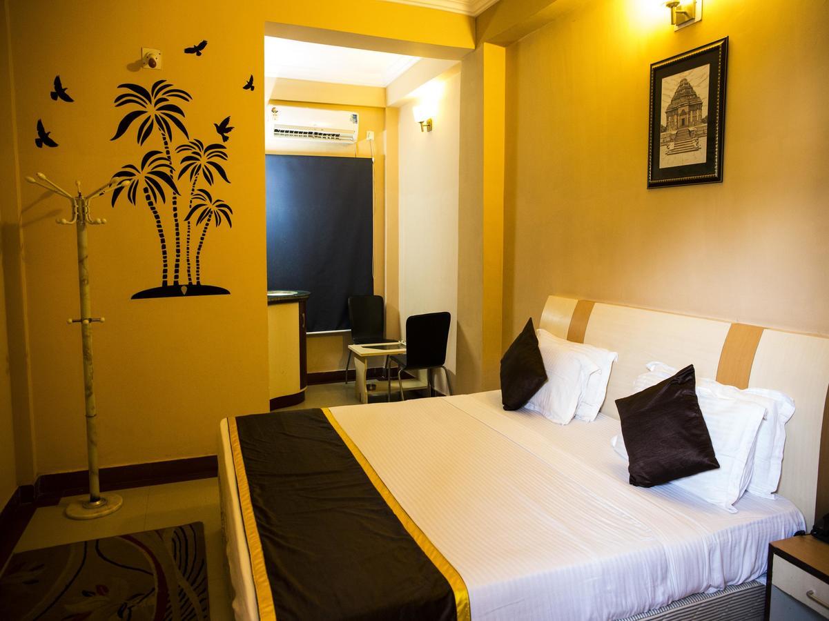 Oyo 3345 Shubham Beach Hotel ปูรี ภายนอก รูปภาพ
