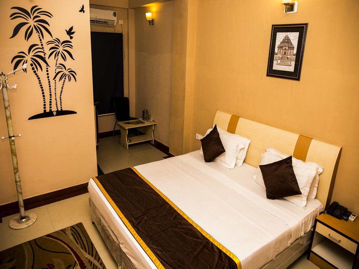 Oyo 3345 Shubham Beach Hotel ปูรี ภายนอก รูปภาพ